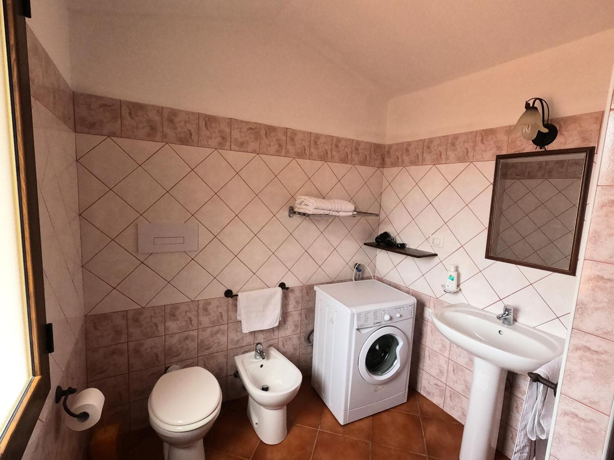 דירות סנטה מריה נברזה Yellon House מראה חיצוני תמונה